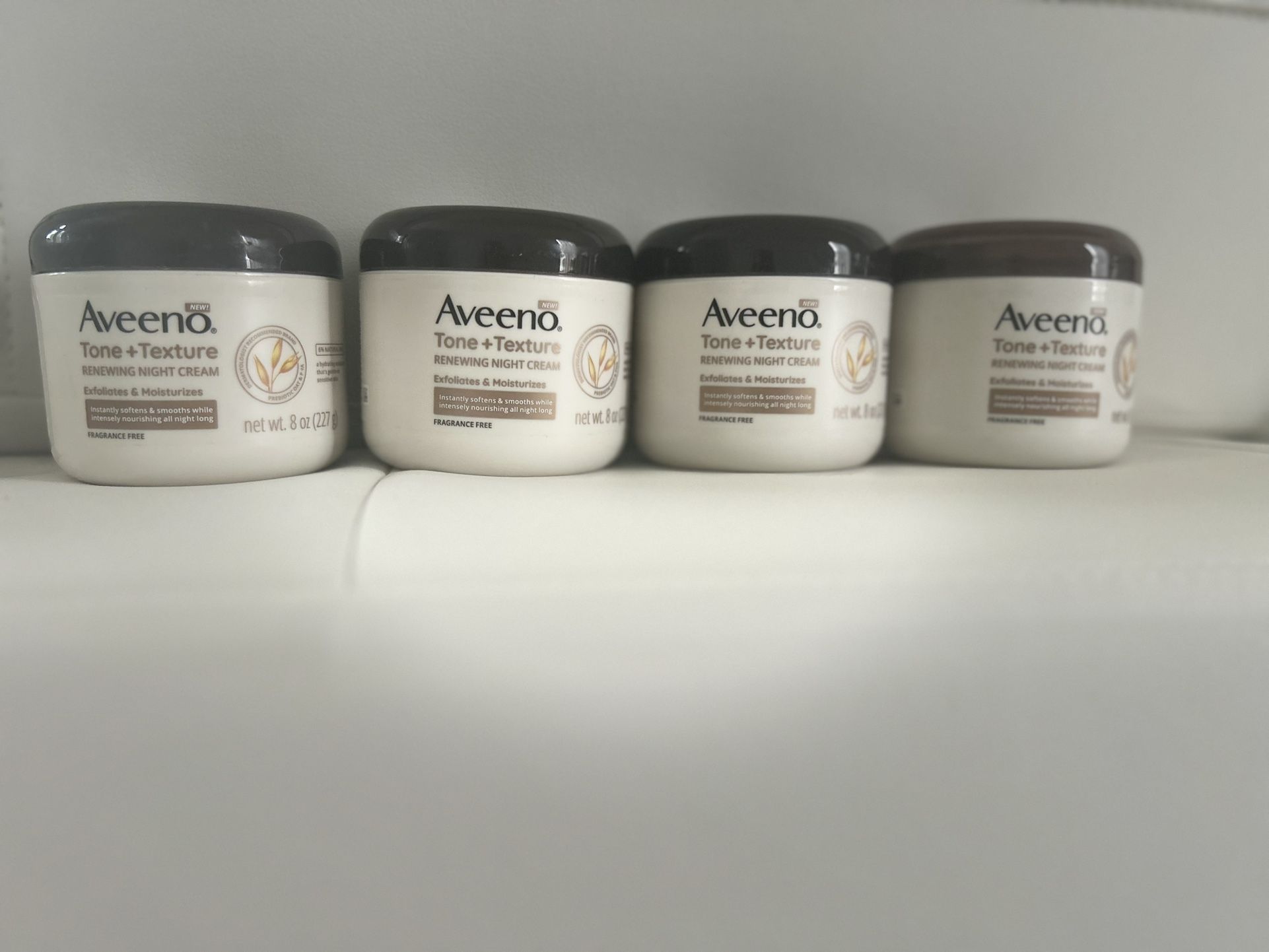 4 Aveeno Renew Night Cream 