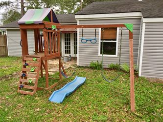 Backyard Discovery Madison Cedar Wood Playset