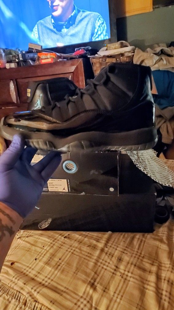 Jordan 11 GAMMA BLUE SIZE 10.5 New