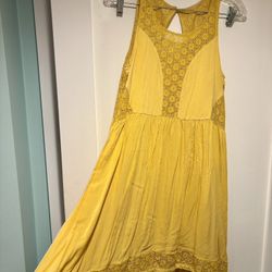 Yellow Sleeveless A-Line Flowy Swing Dress with Floral Crocheted Hollow Out & Pockets Size S