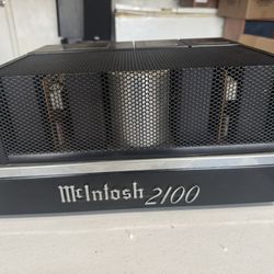 Vintage McIntosh 2100 Stereo Amplifier 