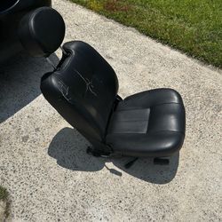 Jazzy Elite ES Powered Wheelchair “ Seat With Headrest “