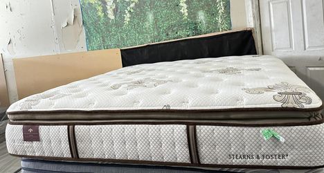 King Size Mattress (Colchón King Size)