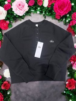 Alo sweater