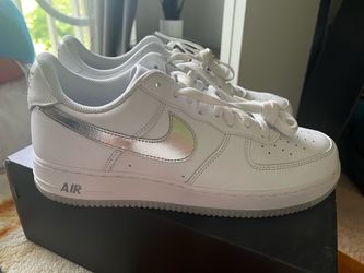 SIZE 11 Nike Air Force 1 Low ’07 “White/Metallic