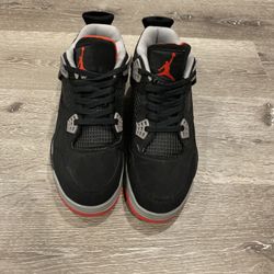 Jordan bred 4’s
