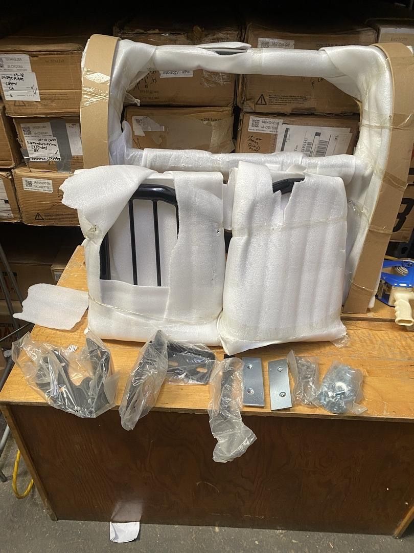 2006 to 2010 Jeep Commander grille Guard bumper protector tumba burro gril parrilla
