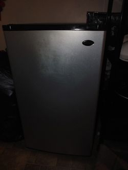  Mini Refrigerator OBO