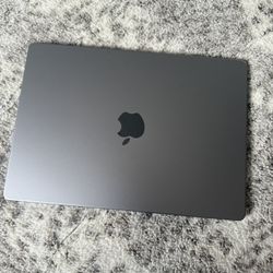 MacBook Pro M3 