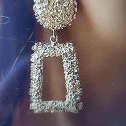 Gold Plated Nugget Vintage Style Drop Earrings. Fashion Statement Women Earrings 