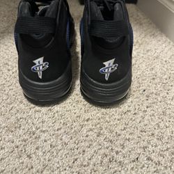 Jordan 12 / Nike