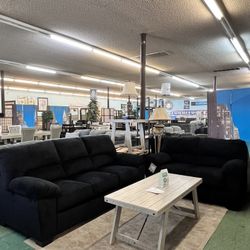 🔥Hot Deal🔥Brand New 2pc Name Brand Sofa And Loveseat $999, Delivery Available 