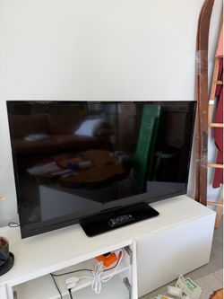 47” TV