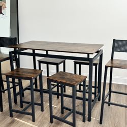 2 Bar Stools Table For 4 Set $CASH ONLY$