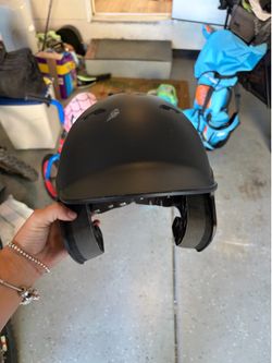 Baseball helmet