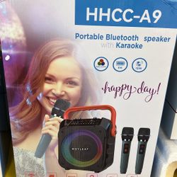 Portable speaker 