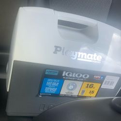 Playmate Igloo 