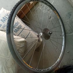 Mavic aksium wheel set for road bike 700mm