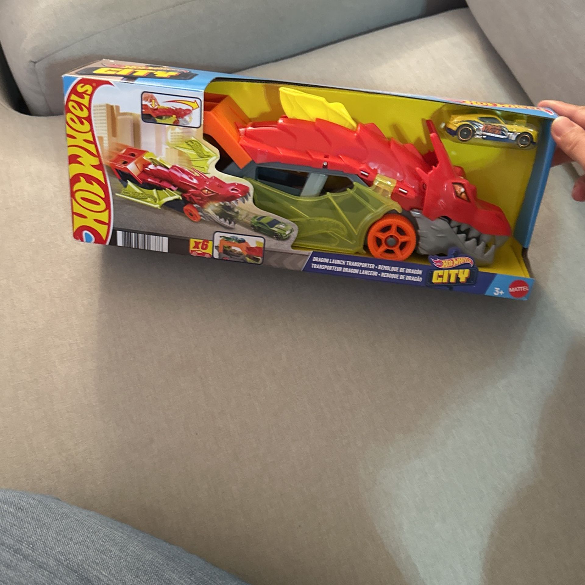 Brand New Hot Wheel City