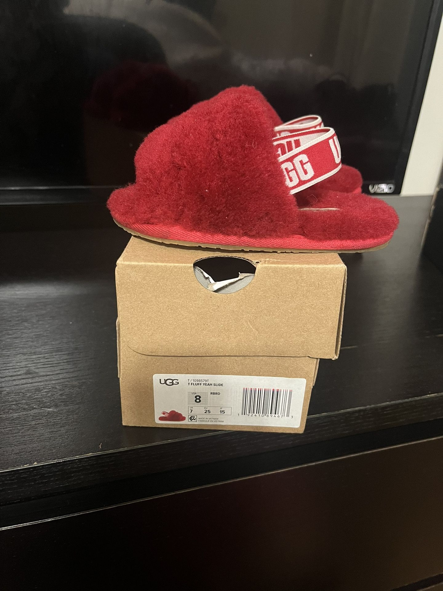 UGG Fluffy Slides (toddler)