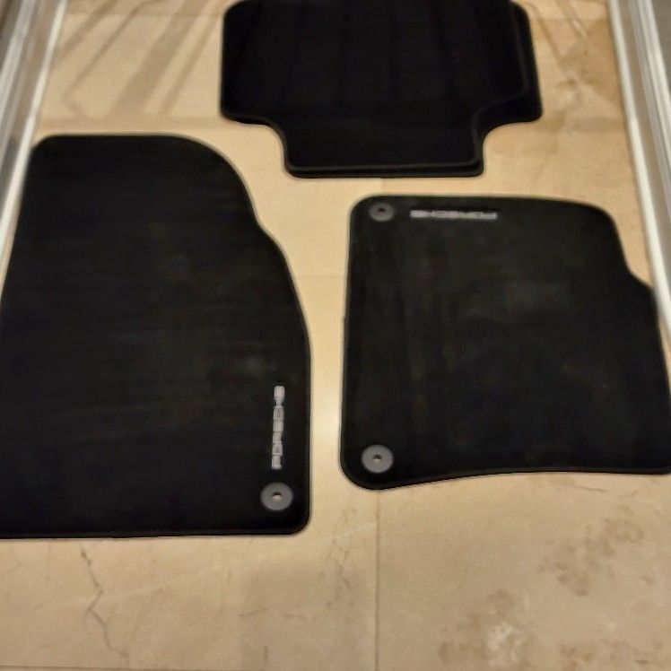 2024 OEM Porsche Cayenne Floor Mats