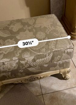 Rooms to go ottoman