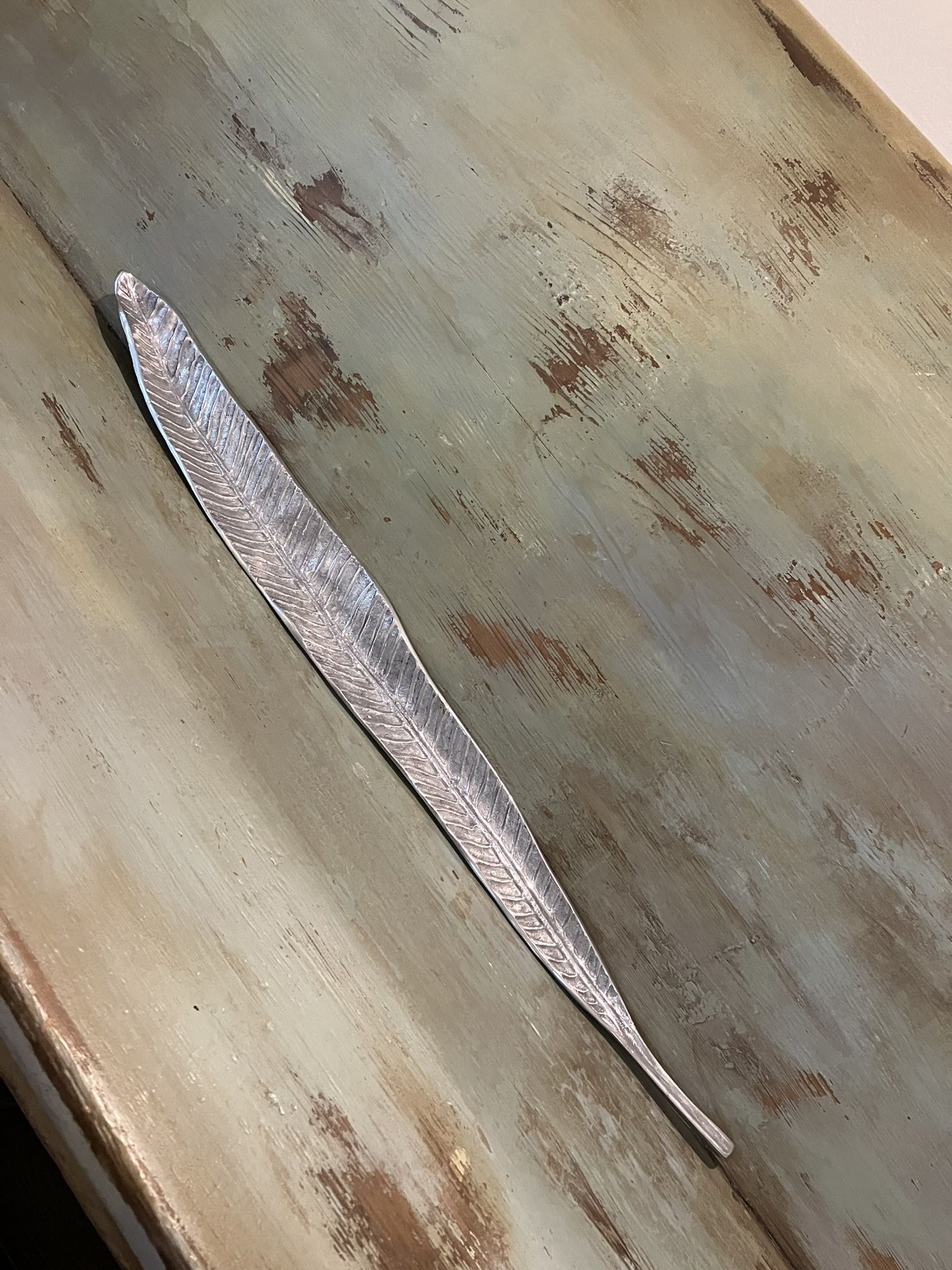 26 Inch Decorative Metal Leaf Can Ship