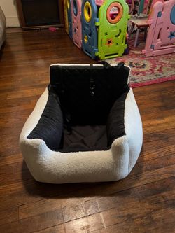 Dog seat
