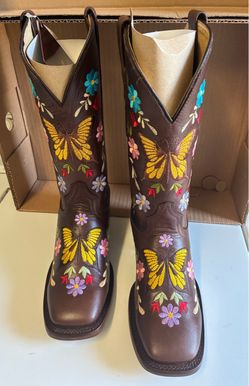Cowgirl Boots / Botas Vaqueras de Dama 👢