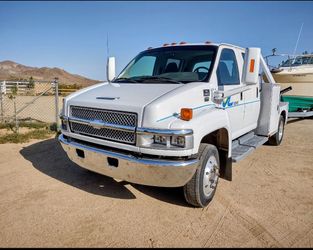 2005 KODIAK  C4500 CREW CAB DIESEL TRUCK