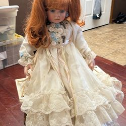 Vintage 2002 Donna Rupert “Ruthie” 30 inch Doll w/ Added in Ceiling Swing