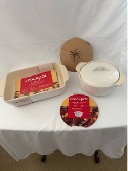 ( 2 ) Brand New Crockpots Cooking  Casserole Dishes