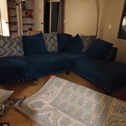 L Shaped Couch & Recliner 