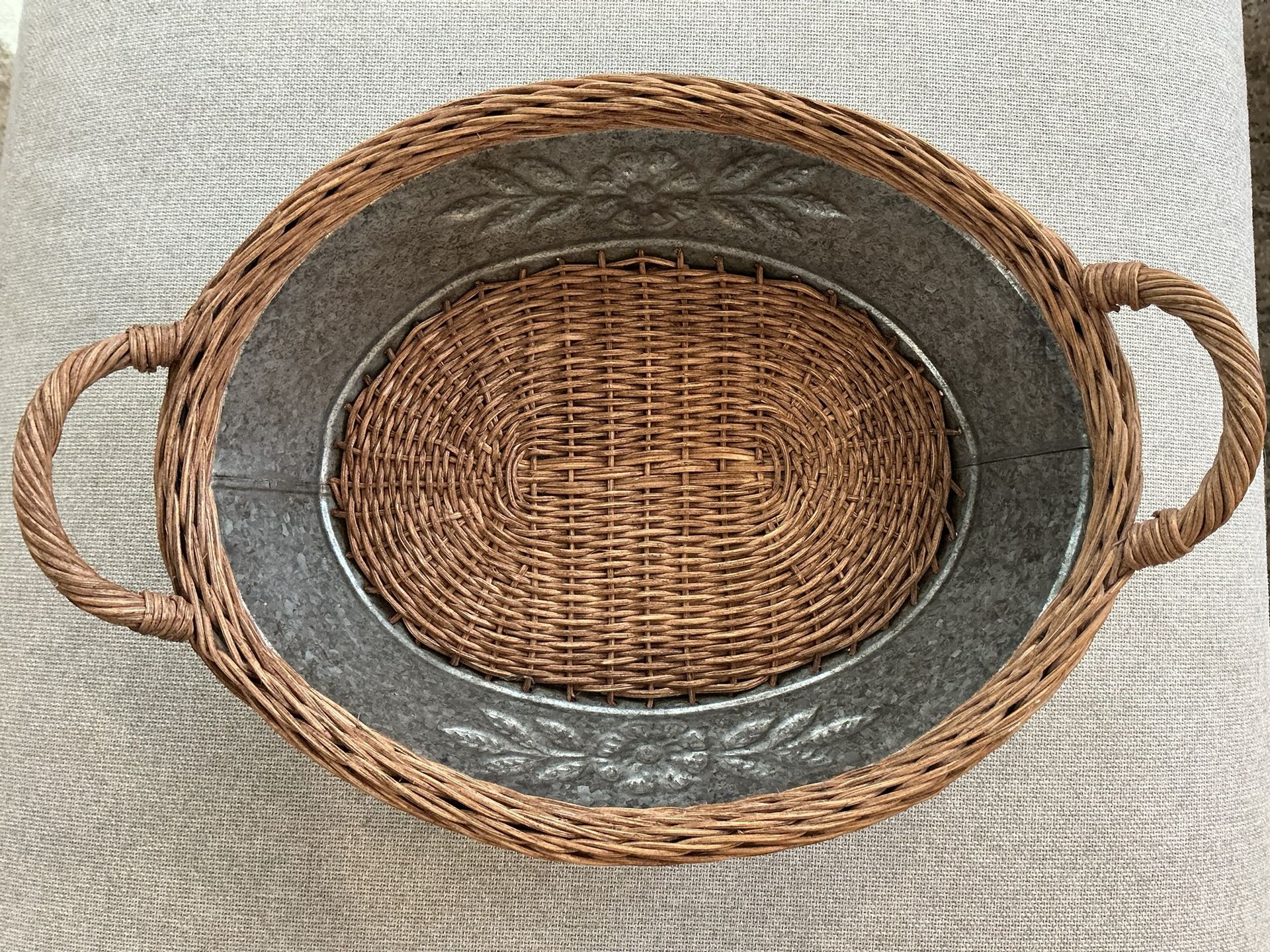 Tin and Woven Bread Basket Embossed Flowers Storage Serving w/ Handles
