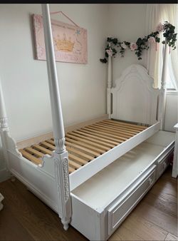 Kids Bed Set