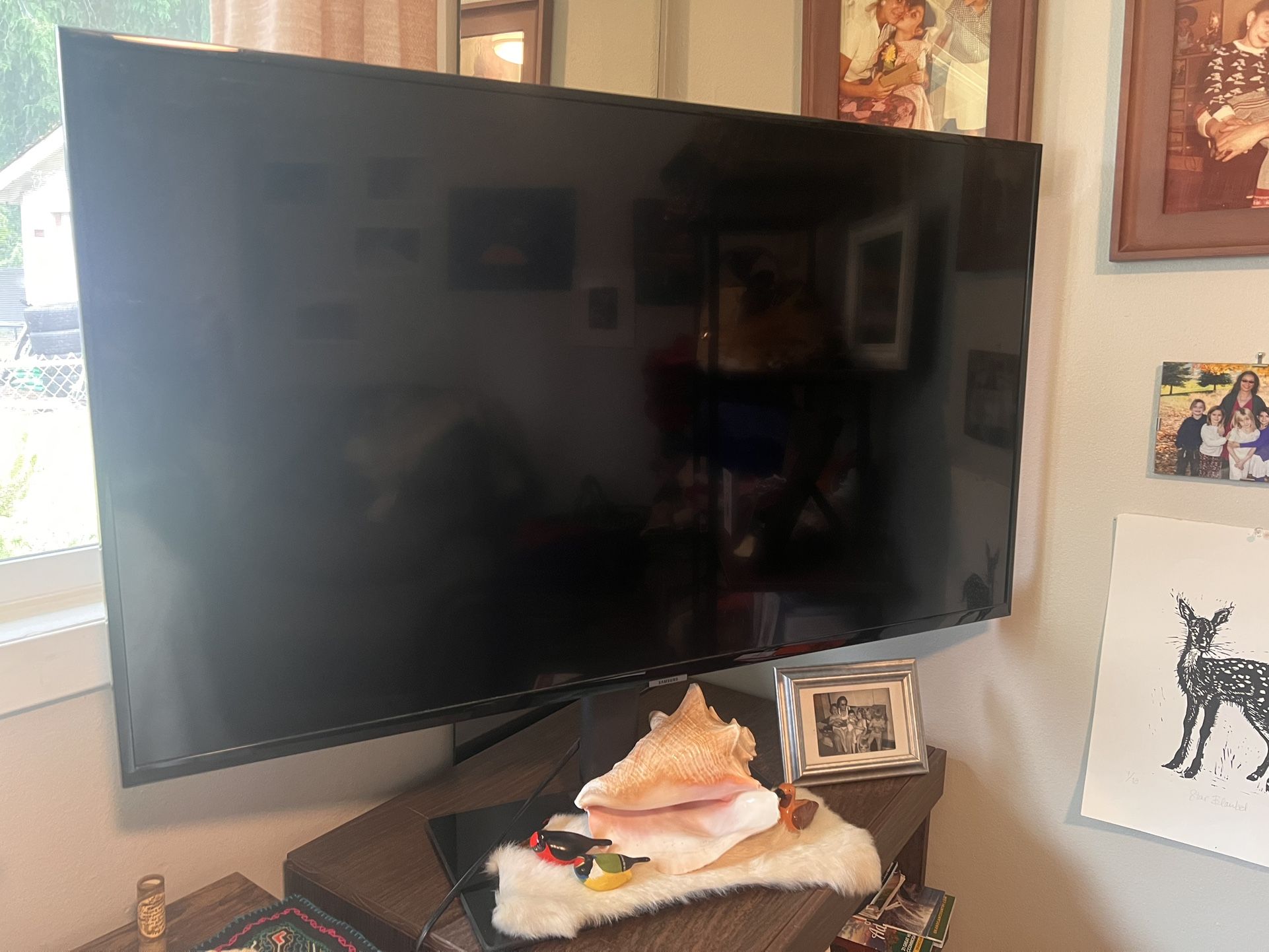 Samsung Tv & Stand