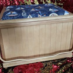 Sewing Basket , Picnic Basket Or Simply Storage Decor 