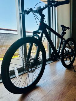 Unused Mountain Bike | Disc Brakes | XR1 - 24" | With Gear | Front Suspension |