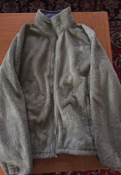 Gently used authentic North Face Fleece Zip-up (small)