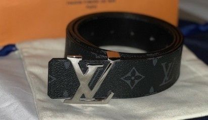 Louis Vuitton belt