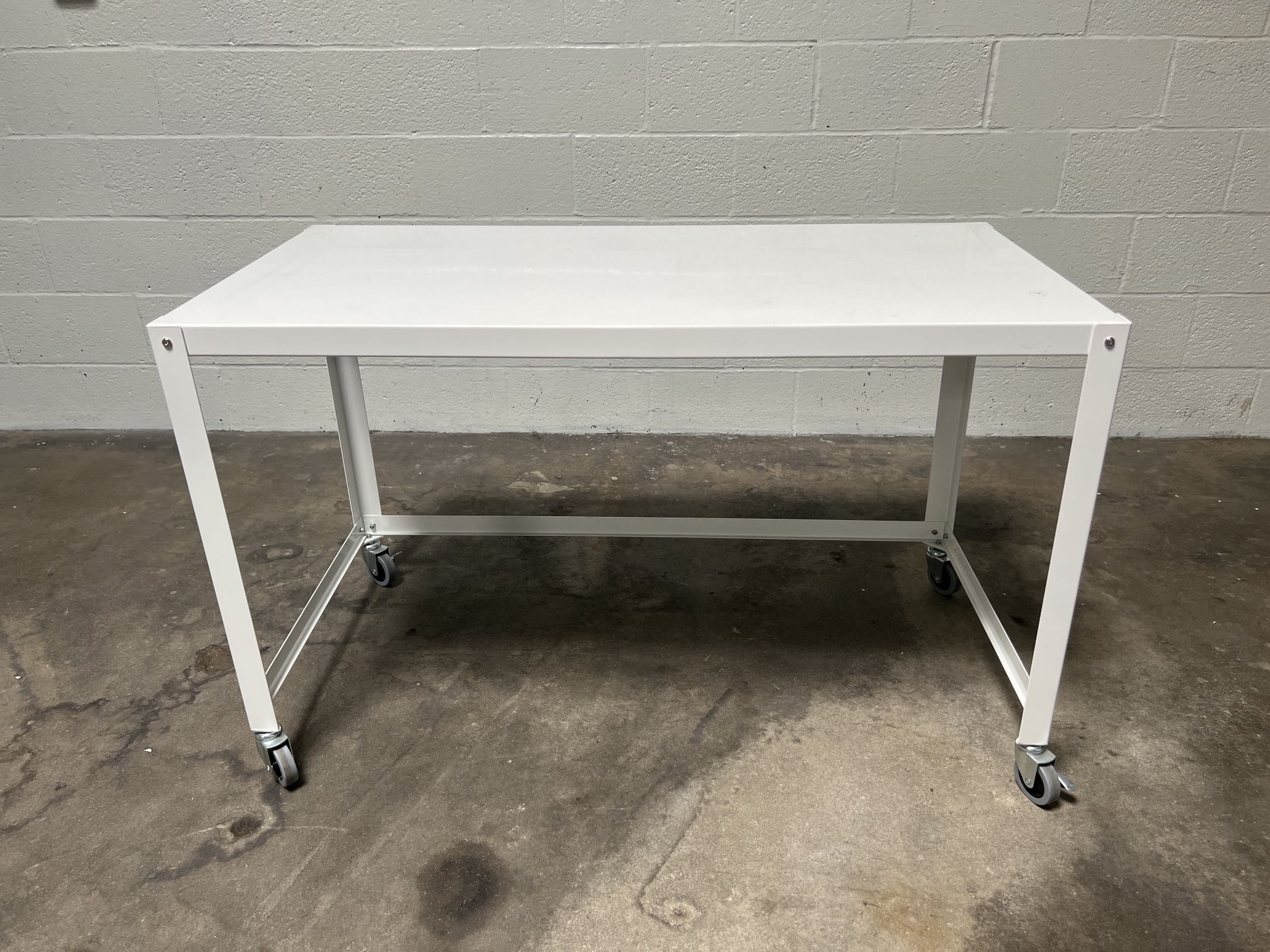 Go-Cart White Metal Desk On Wheels Qty 12