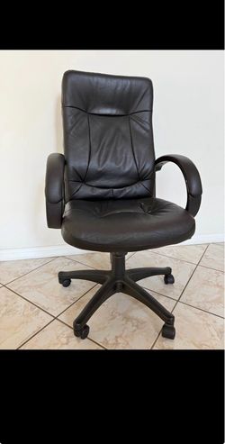 Computer chair