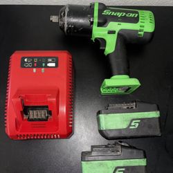 1/2 Snap On Impact Wrench with 2 Batteries and Charger
