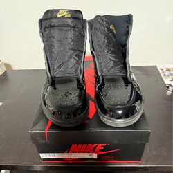 Black Metallic Gold Jordan 1 Retro - Size 12