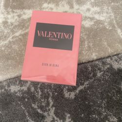 Valentino Perfume