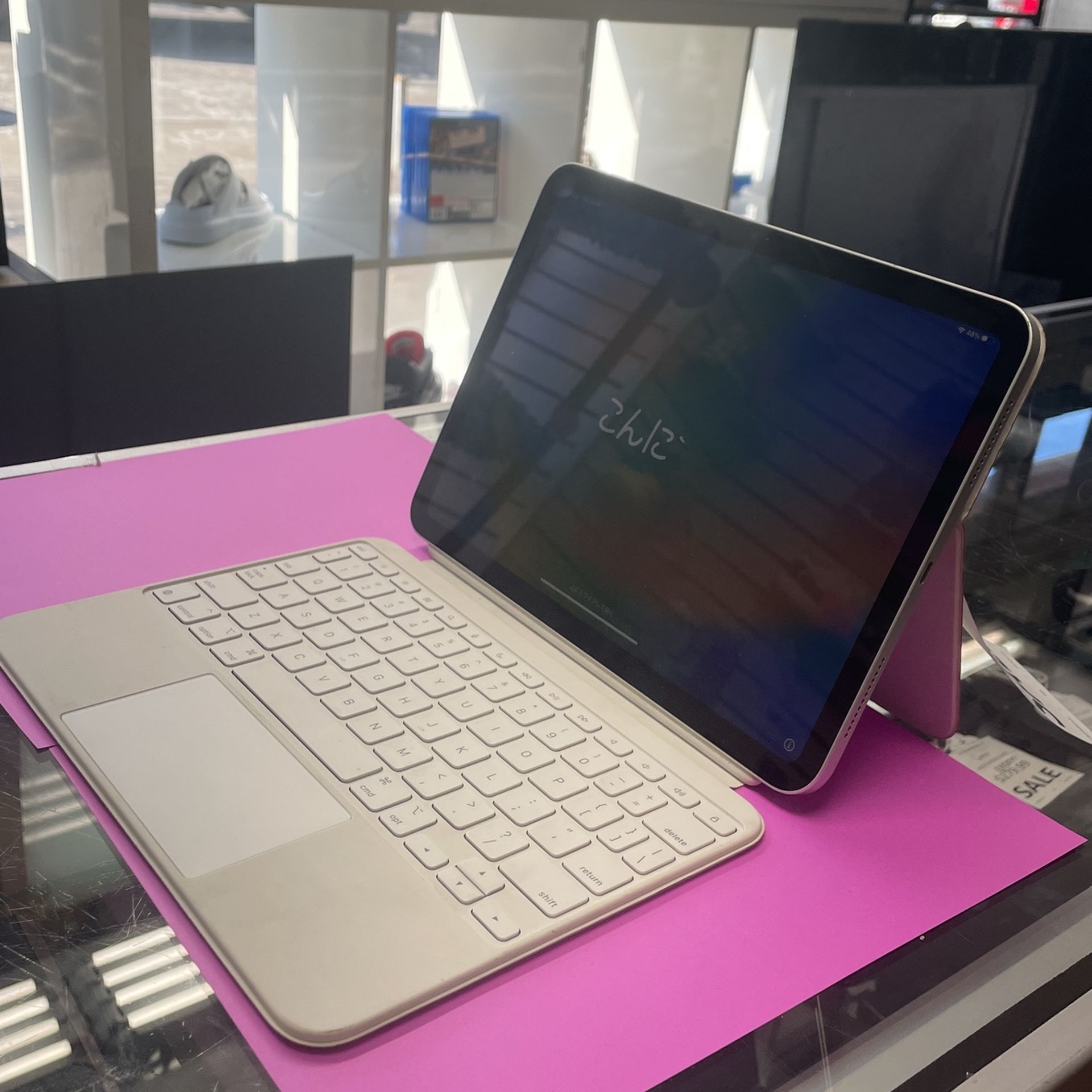 Apple iPad Air 10th Gen 64GB