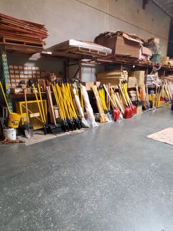 Construction Landscaping Garden Tools Liquidation Sale! Best Prices Around! Free Gifts With Every Purchase!