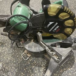 Metabo HPT 12-in 15-Amp Dual Bevel Compound Miter Saw –