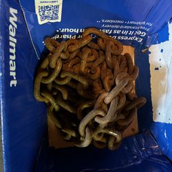 Tow Chains Heavy Duty 20’ W Hooks $45, 9’ No Hooks $20 Cash