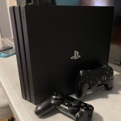 PS4 PRO